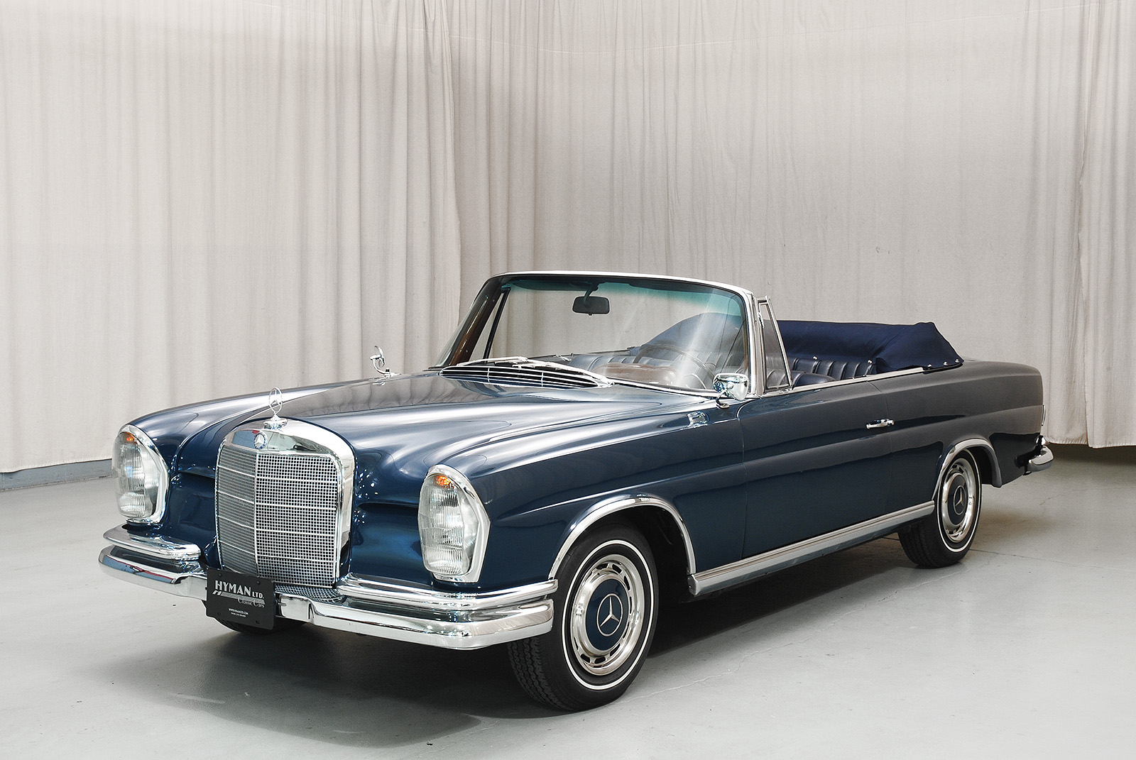 メルセデス・ベンツ 220 SE Lone Star Flyers 6.3L-Powered 1964 Mercedes-Benz 220SE Coupe for sale on BaT